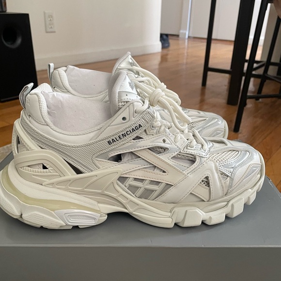 Brand New Balenciaga Track 2 Sneaker white silver. MISMATCHED sz eu 38 and 39 - Picture 11 of 11